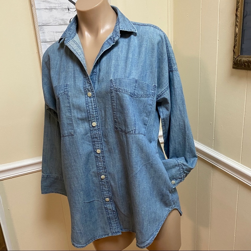 Gap 1969 Button front denim shirt Sz Small - Picture 2 of 7